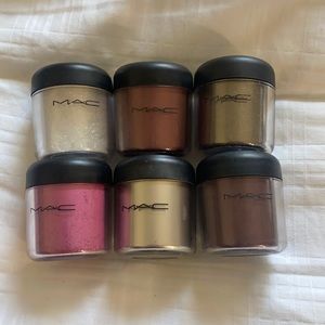 MAC pigment Lot